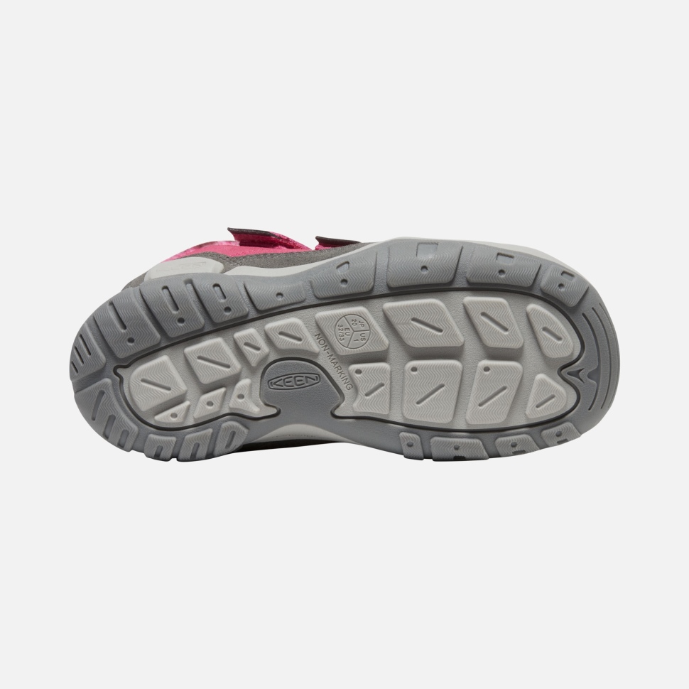 Fruit Dove-Black Keen Big Kids' Knotch Double Strap Chukka