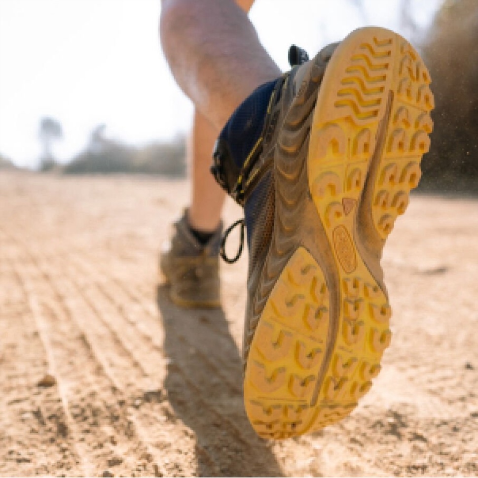 Black-Red Carpet Keen Men's NXIS EVO Waterproof Boot