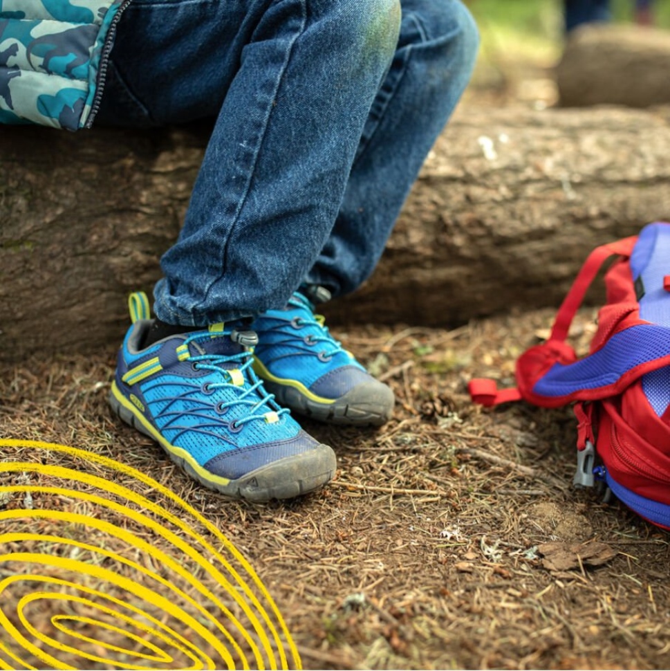 Brilliant Blue-Blue Depths Keen Big Kids' Chandler CNX