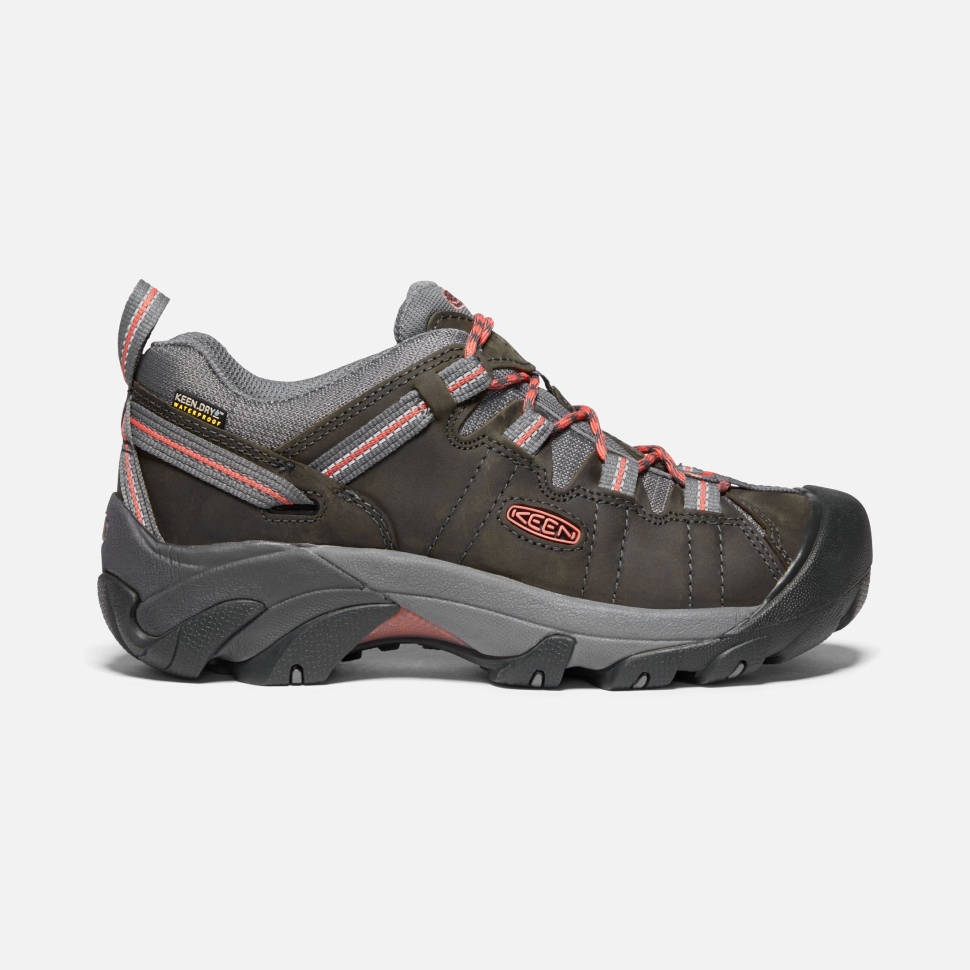magnet_coral_womens_targhee_ii_waterproof_keen.jpg Magnet-Coral Women's Targhee II Waterproof Keen - Image 1